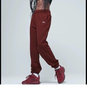 Alo yoga accolade sweatpants XS